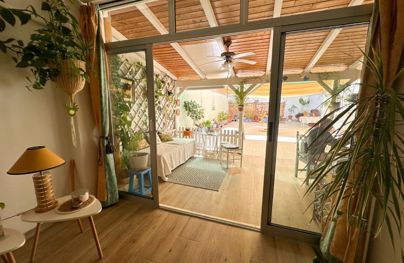 Herverkoop - Appartement -
Torrevieja - Costa Blanca