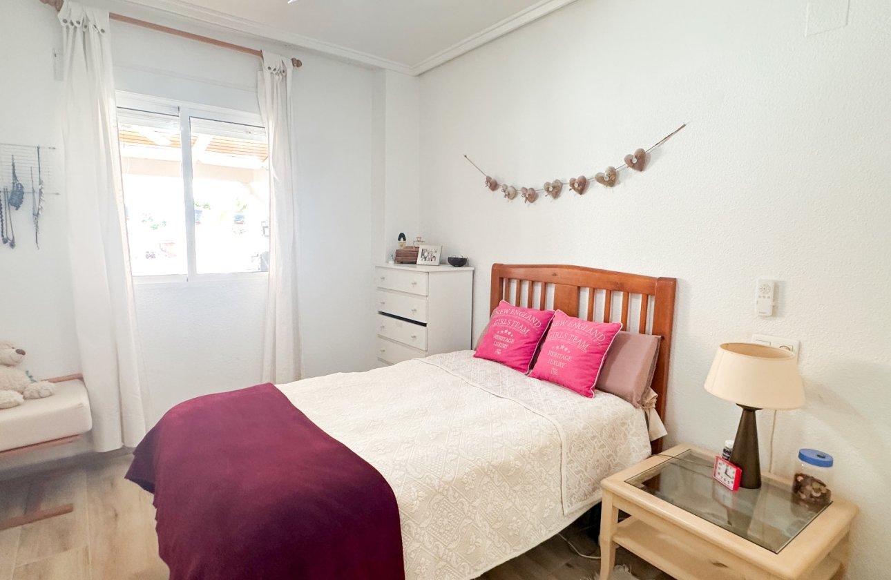 Herverkoop - Appartement -
Torrevieja - Costa Blanca