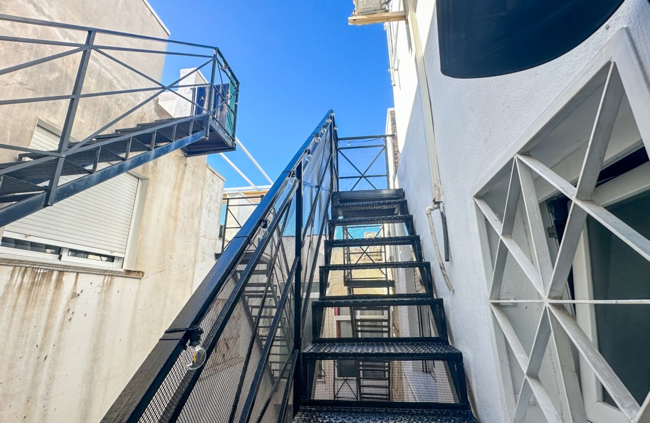 Herverkoop - Appartement -
Torrevieja - Costa Blanca