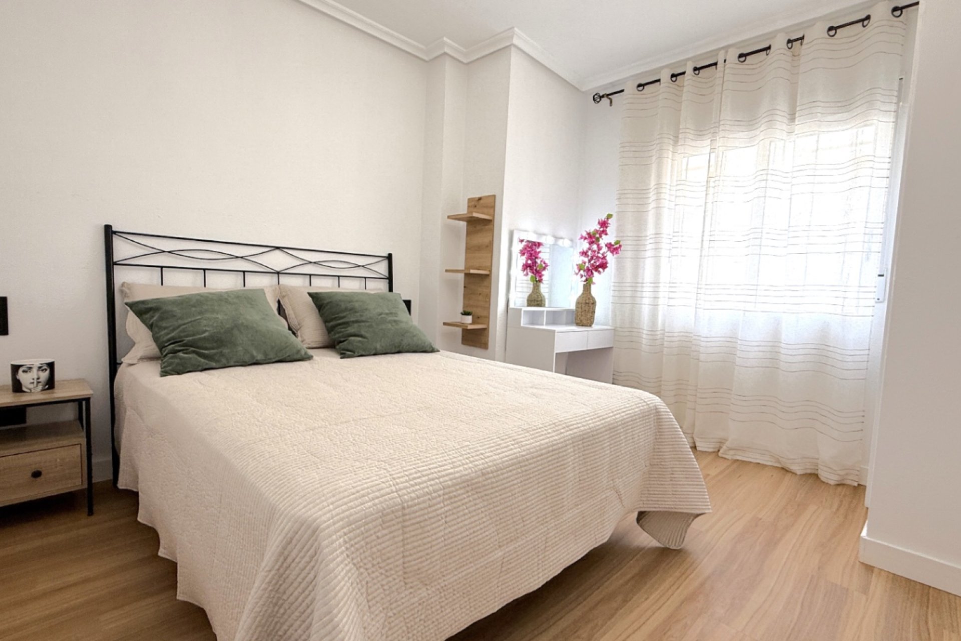 Herverkoop - Appartement -
Torrevieja - Costa Blanca