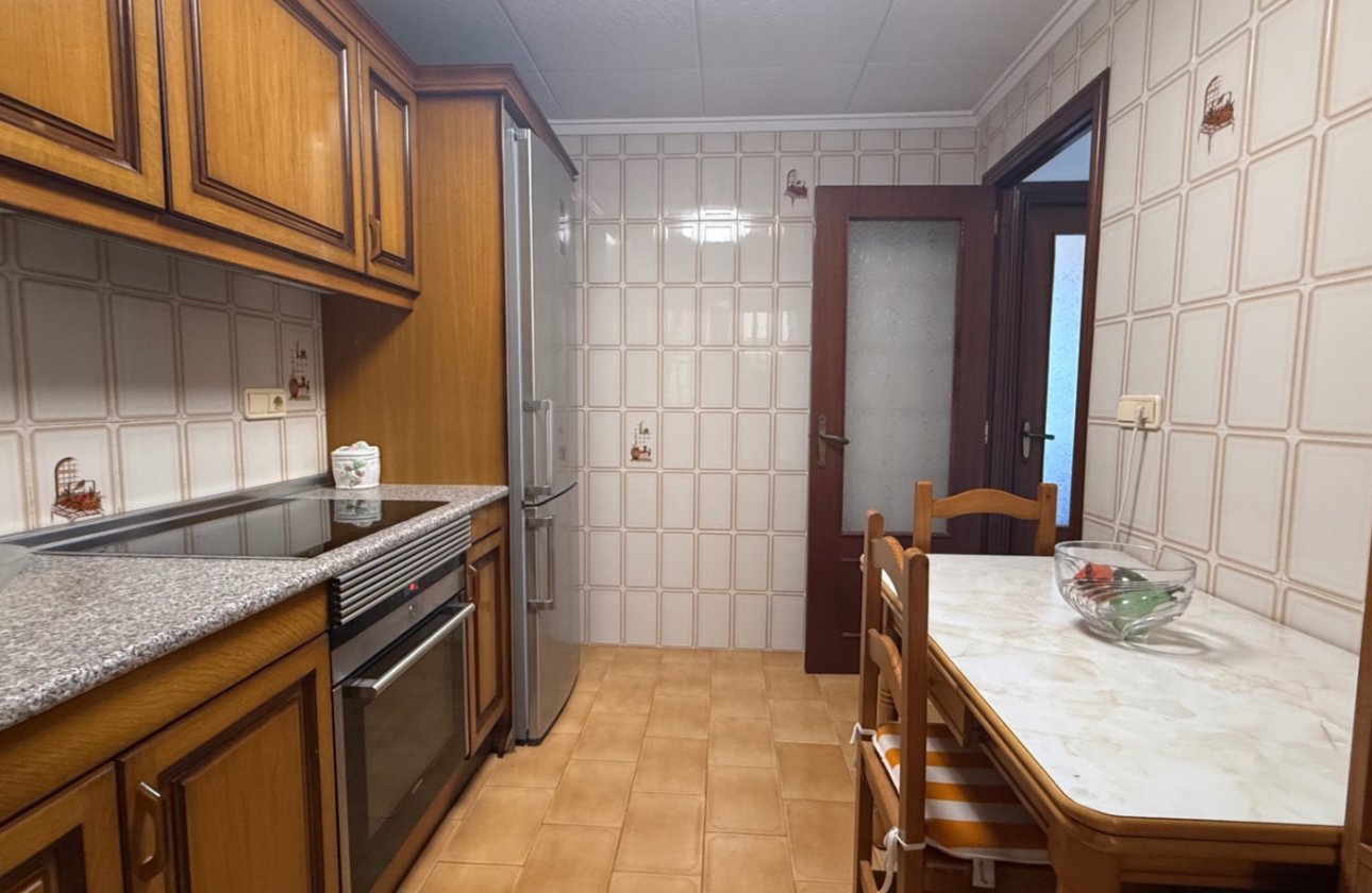 Herverkoop - Appartement -
Torrevieja - Costa Blanca
