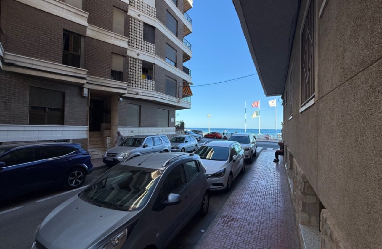 Herverkoop - Appartement -
Torrevieja - Costa Blanca