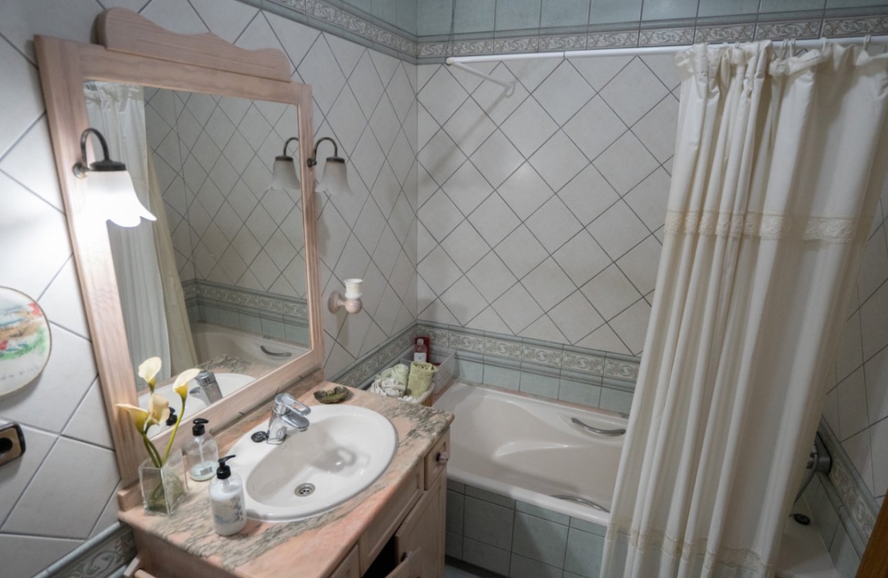 Herverkoop - Appartement -
Torrevieja - Costa Blanca