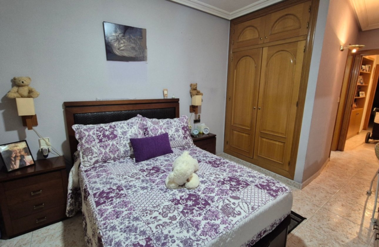 Herverkoop - Appartement -
Torrevieja - Costa Blanca