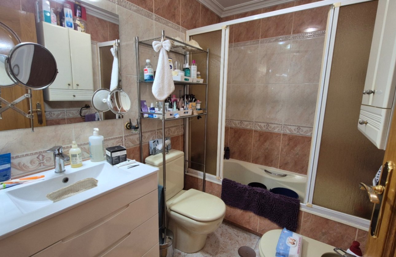 Herverkoop - Appartement -
Torrevieja - Costa Blanca