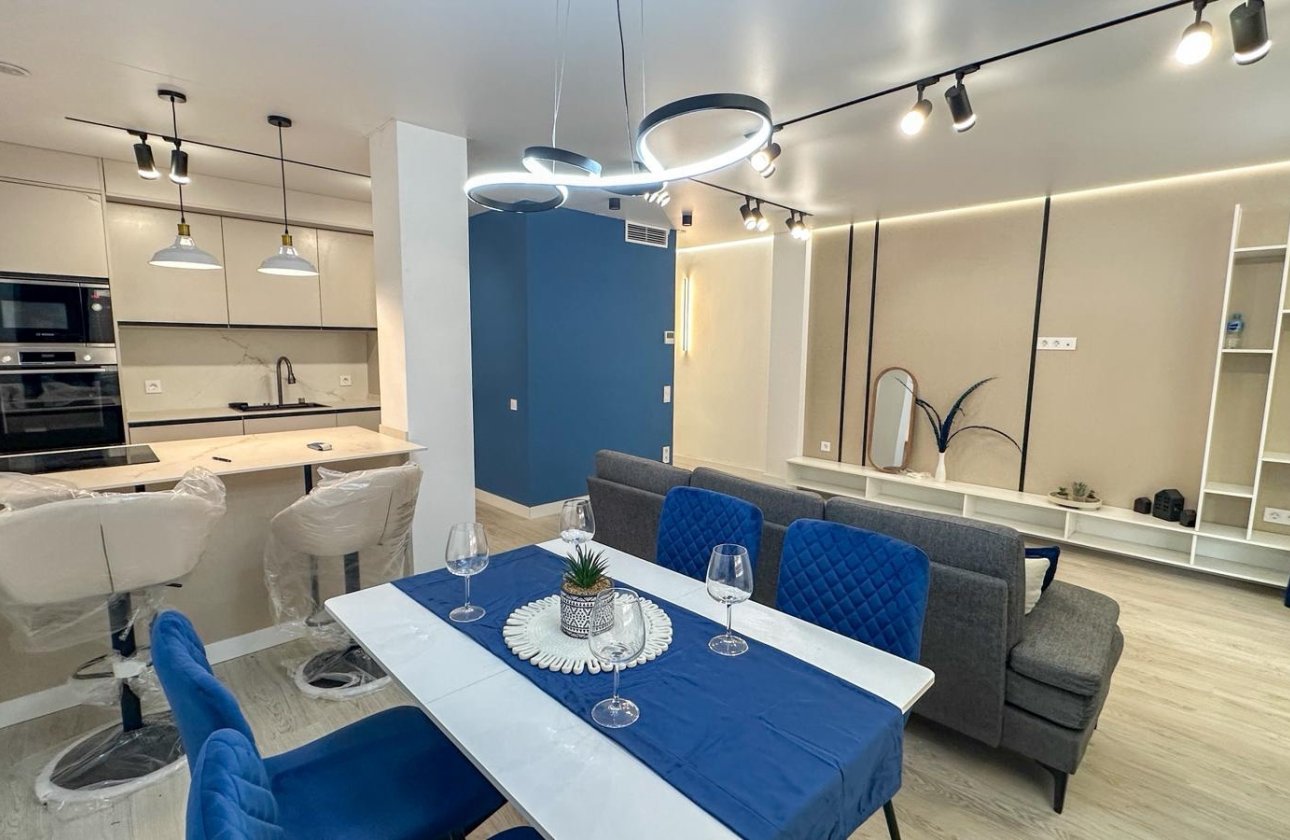 Herverkoop - Appartement -
Torrevieja - Costa Blanca