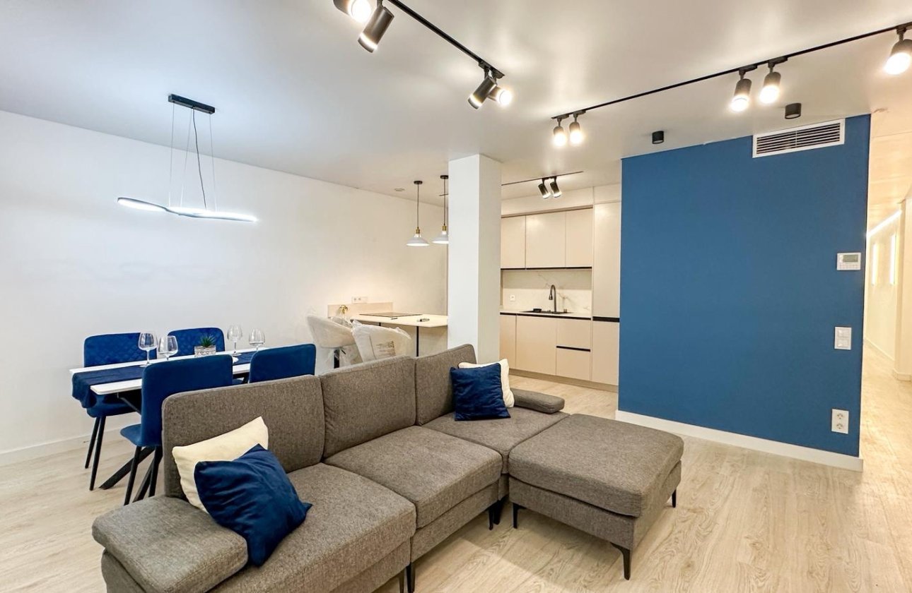 Herverkoop - Appartement -
Torrevieja - Costa Blanca