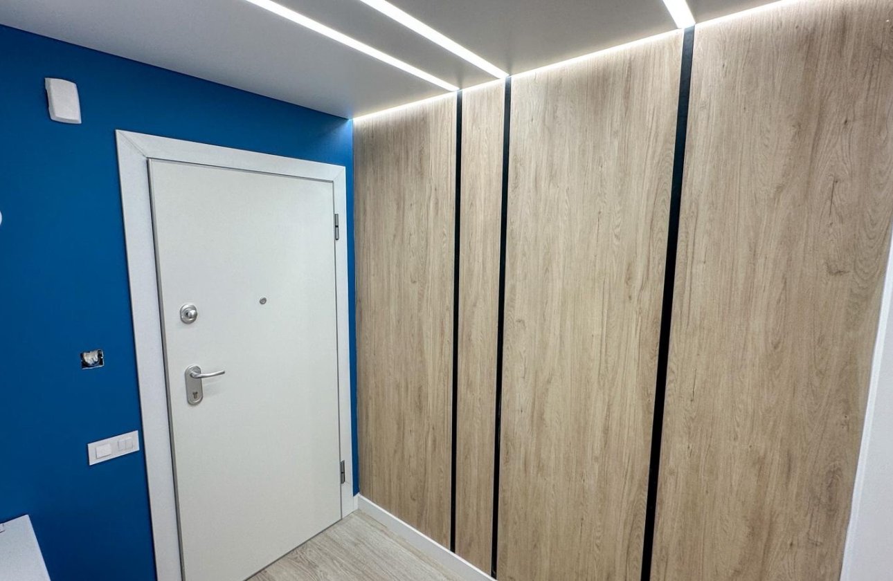 Herverkoop - Appartement -
Torrevieja - Costa Blanca