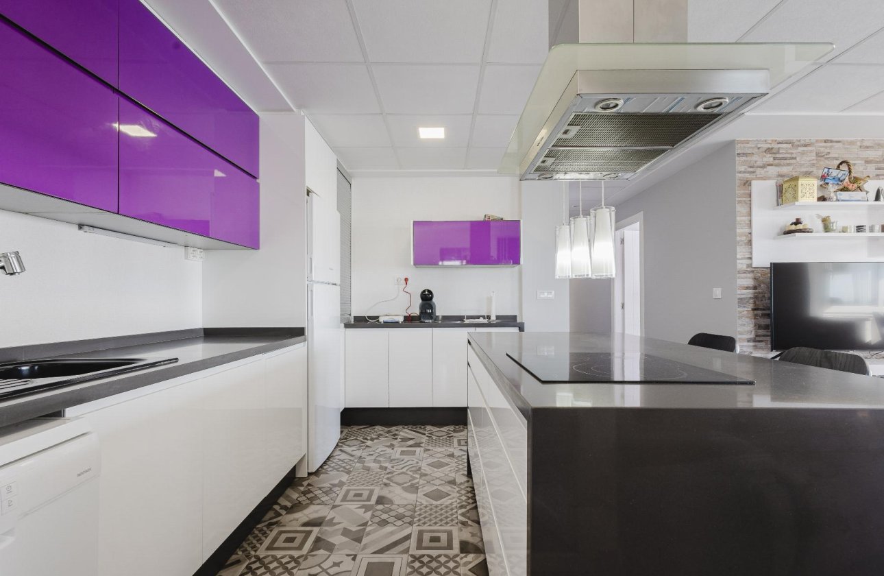 Herverkoop - Appartement -
Torrevieja - Costa Blanca