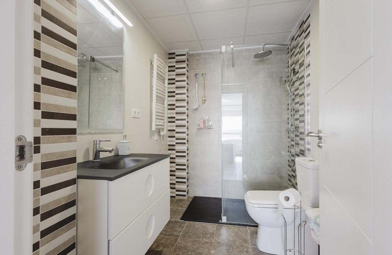 Herverkoop - Appartement -
Torrevieja - Costa Blanca