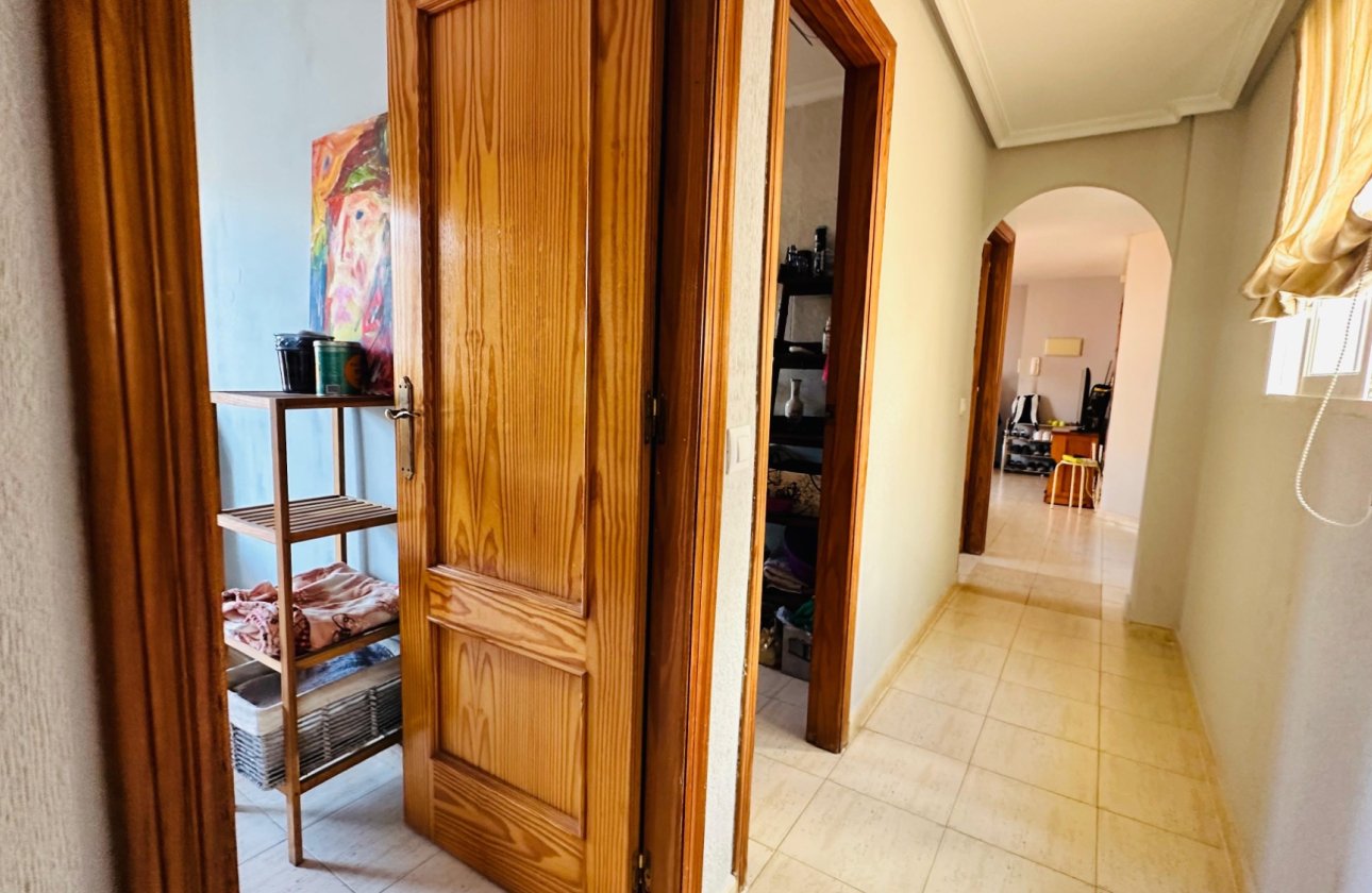 Herverkoop - Appartement -
Torrevieja - Costa Blanca