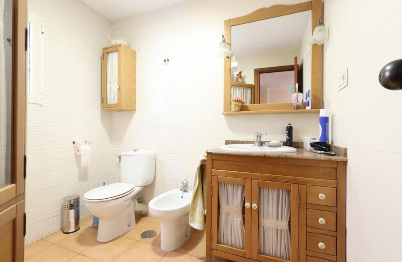 Herverkoop - Appartement -
Torrevieja - Costa Blanca