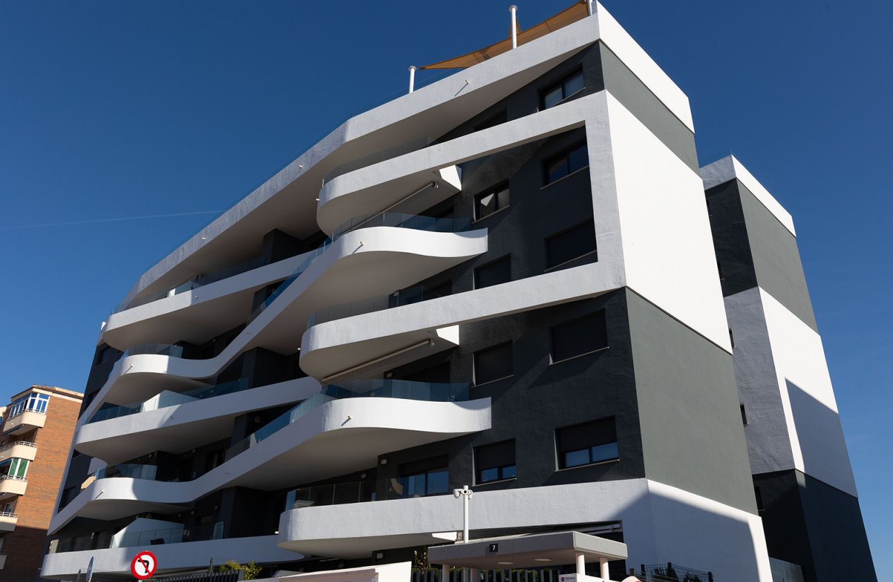 Herverkoop - Appartement -
Torrevieja - Costa Blanca