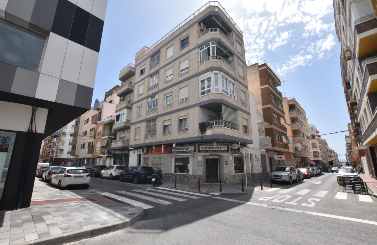 Herverkoop - Appartement -
Torrevieja - Costa Blanca