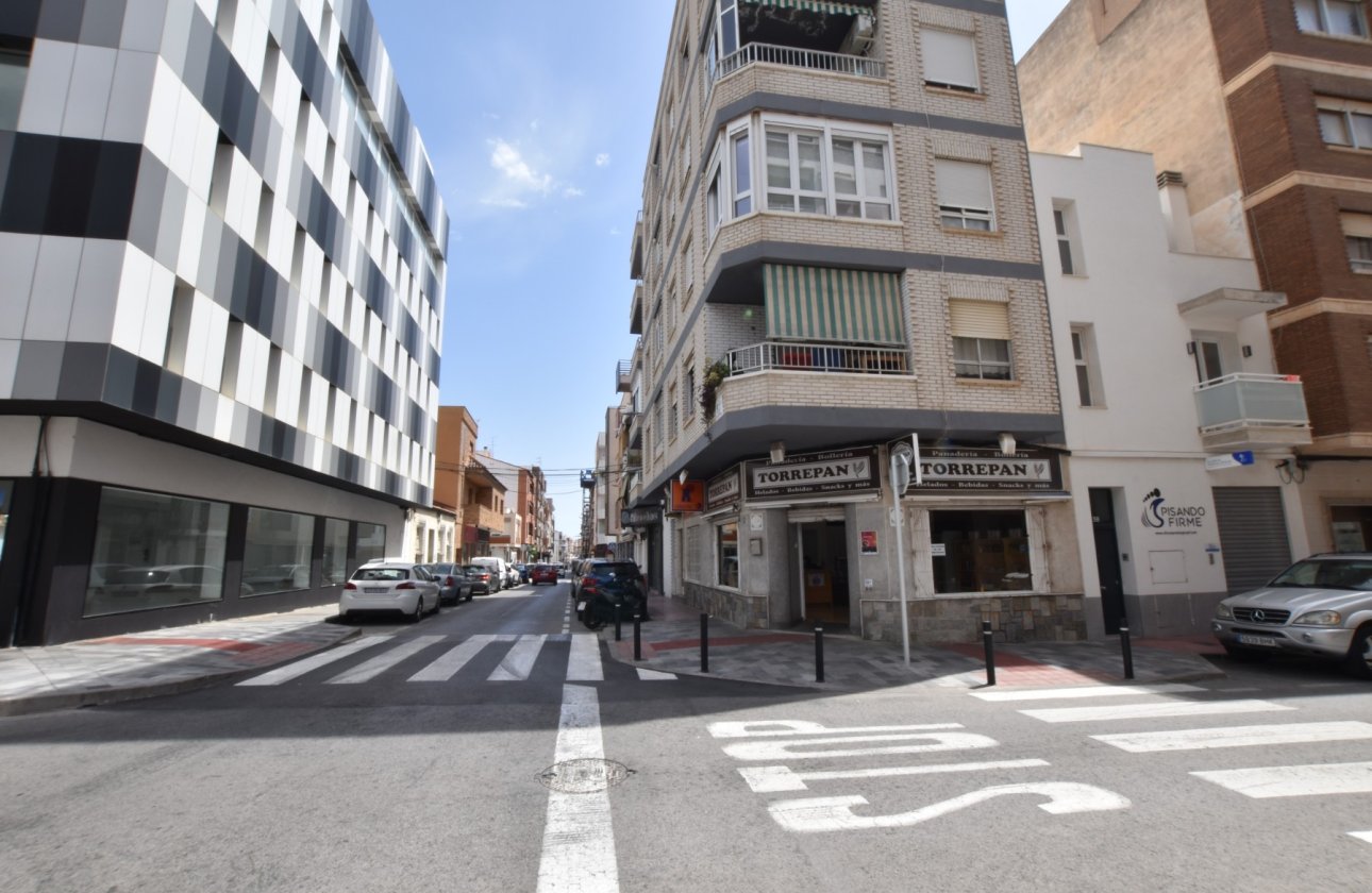 Herverkoop - Appartement -
Torrevieja - Costa Blanca