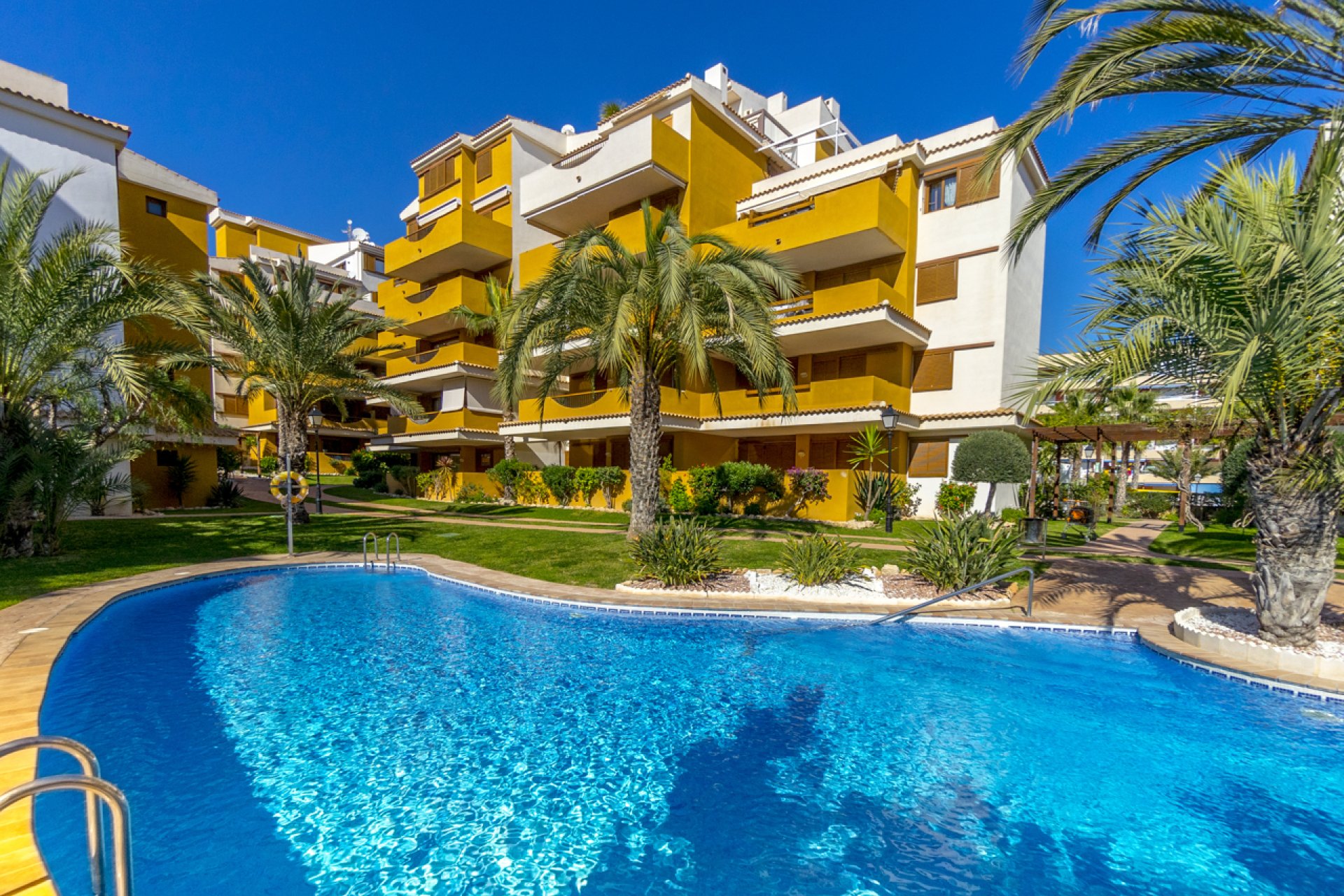 Herverkoop - Appartement -
Torrevieja - Costa Blanca