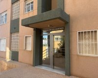Herverkoop - Appartement -
Torrevieja - Costa Blanca