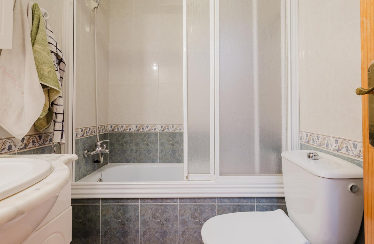 Herverkoop - Appartement -
Torrevieja - Costa Blanca