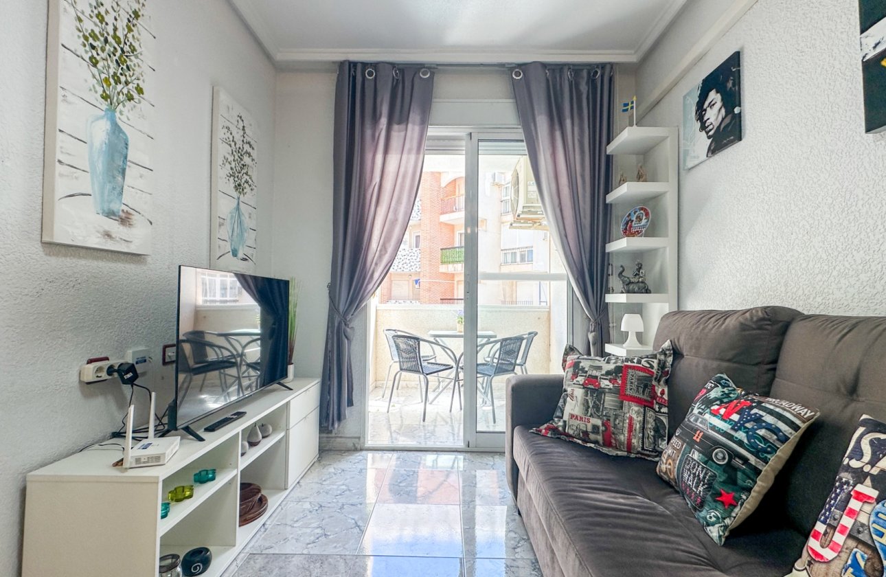 Herverkoop - Appartement -
Torrevieja - Costa Blanca