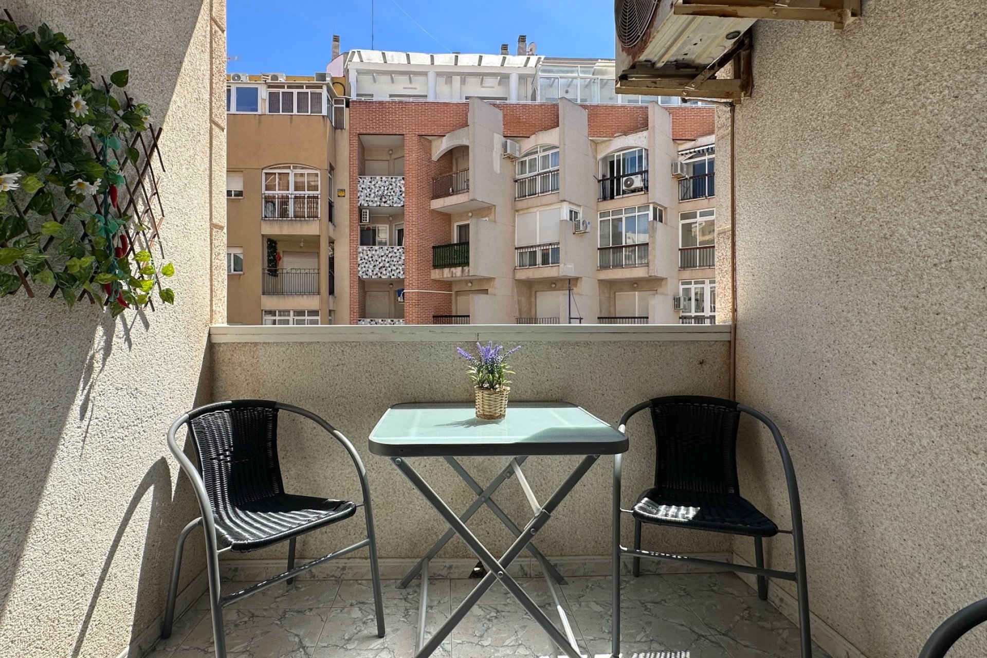 Herverkoop - Appartement -
Torrevieja - Costa Blanca