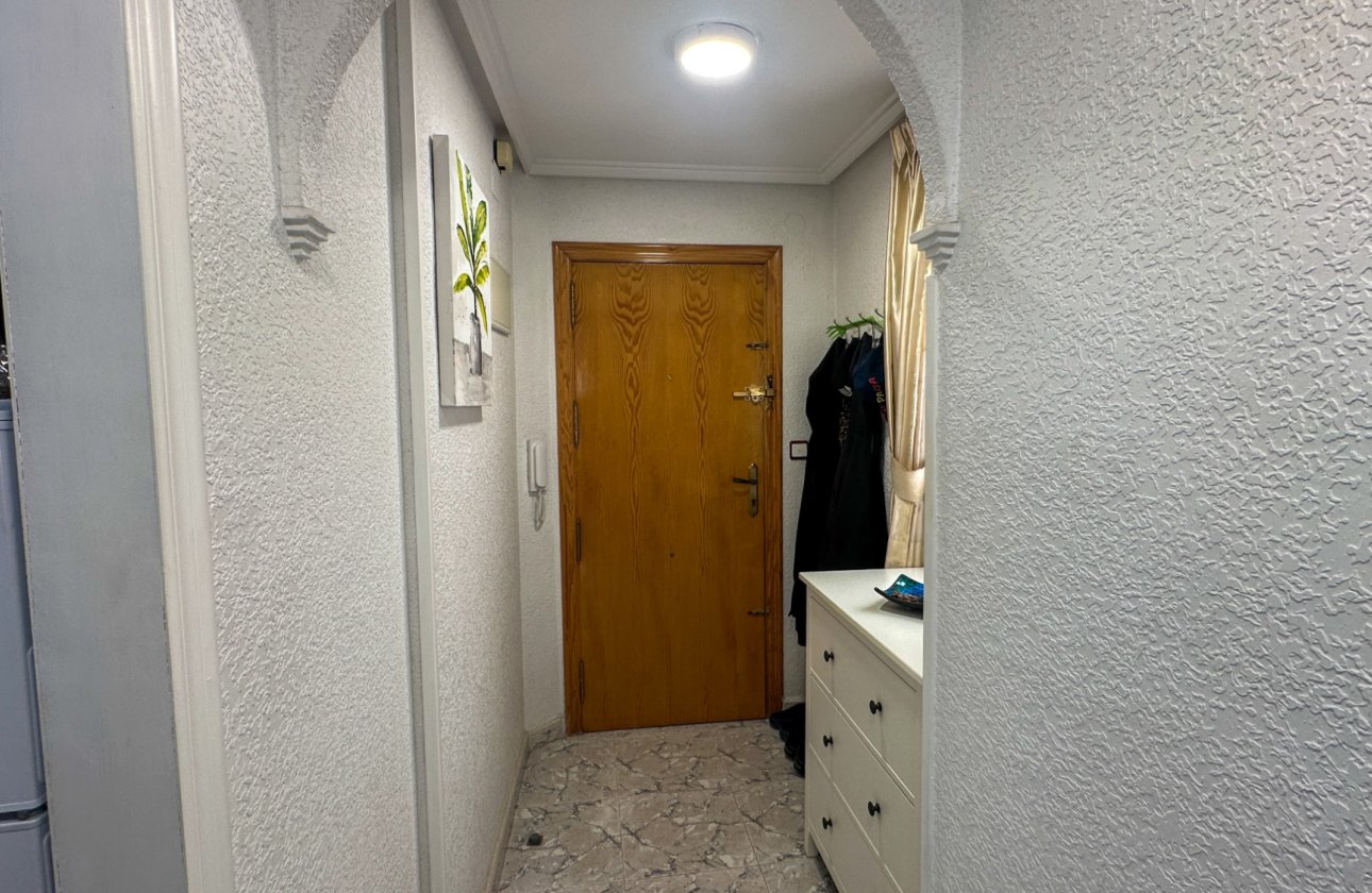 Herverkoop - Appartement -
Torrevieja - Costa Blanca