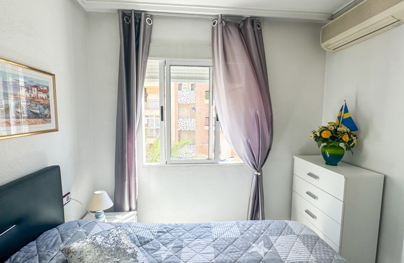 Herverkoop - Appartement -
Torrevieja - Costa Blanca