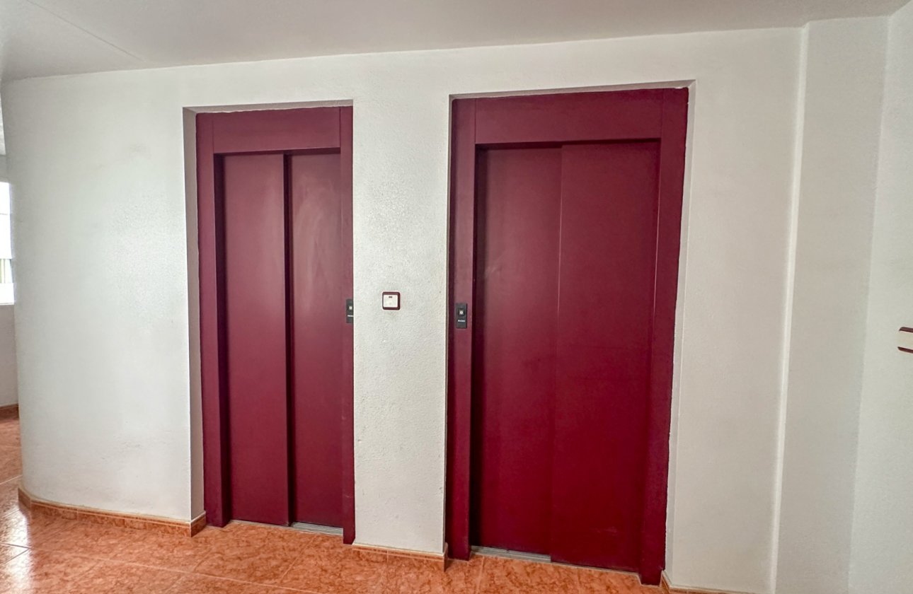 Herverkoop - Appartement -
Torrevieja - Costa Blanca