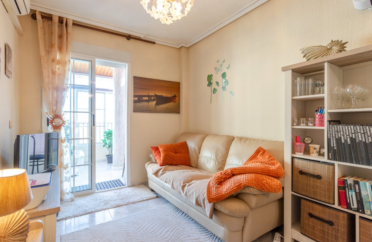 Herverkoop - Appartement -
Torrevieja - Costa Blanca