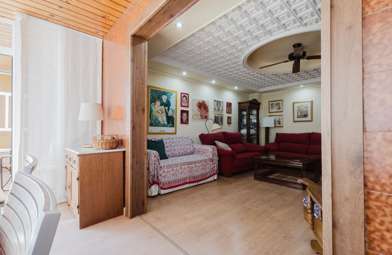 Herverkoop - Appartement -
Torrevieja - Costa Blanca