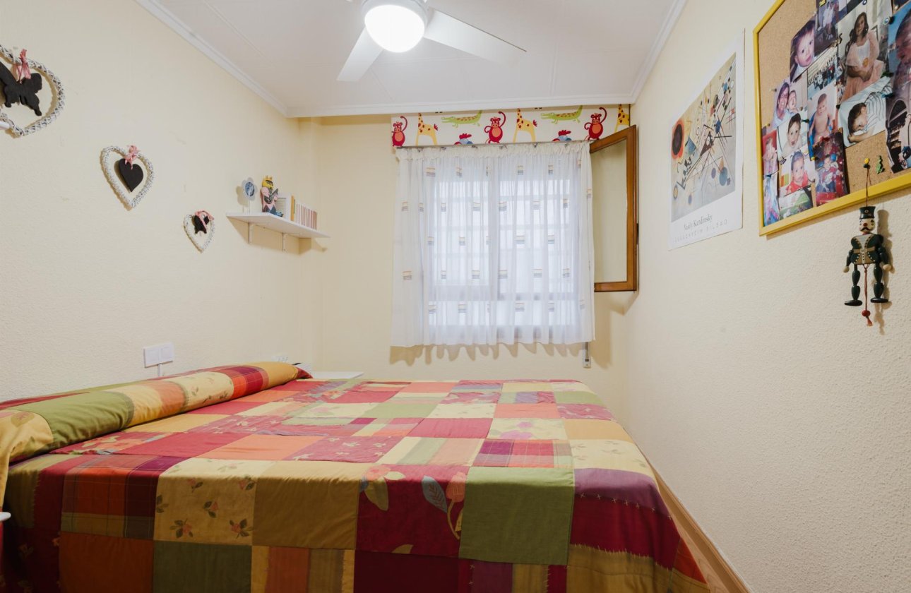 Herverkoop - Appartement -
Torrevieja - Costa Blanca
