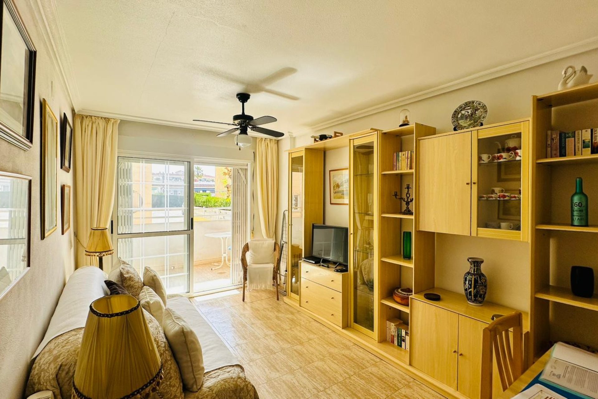 Herverkoop - Appartement -
Torrevieja - Costa Blanca