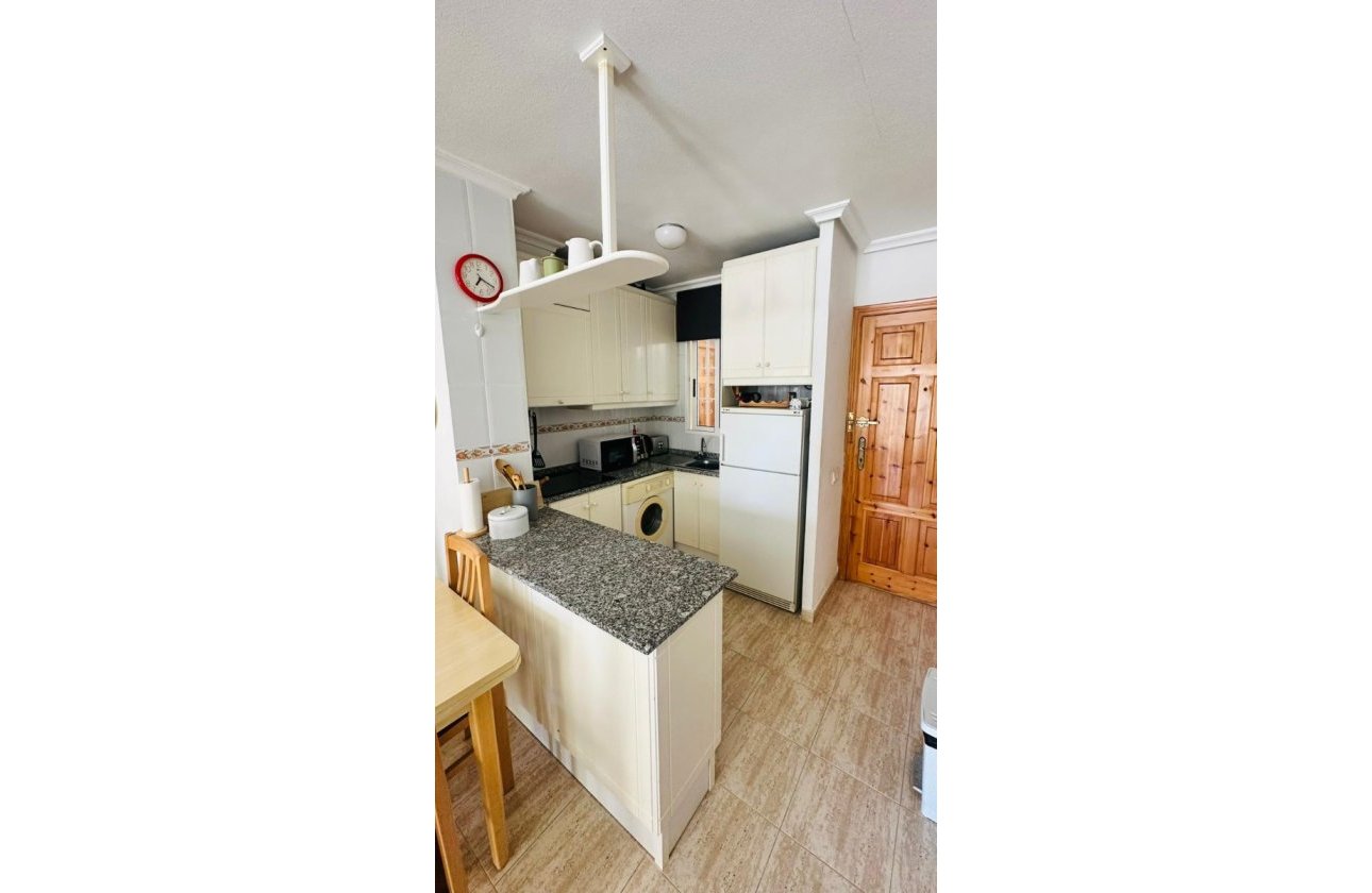 Herverkoop - Appartement -
Torrevieja - Costa Blanca