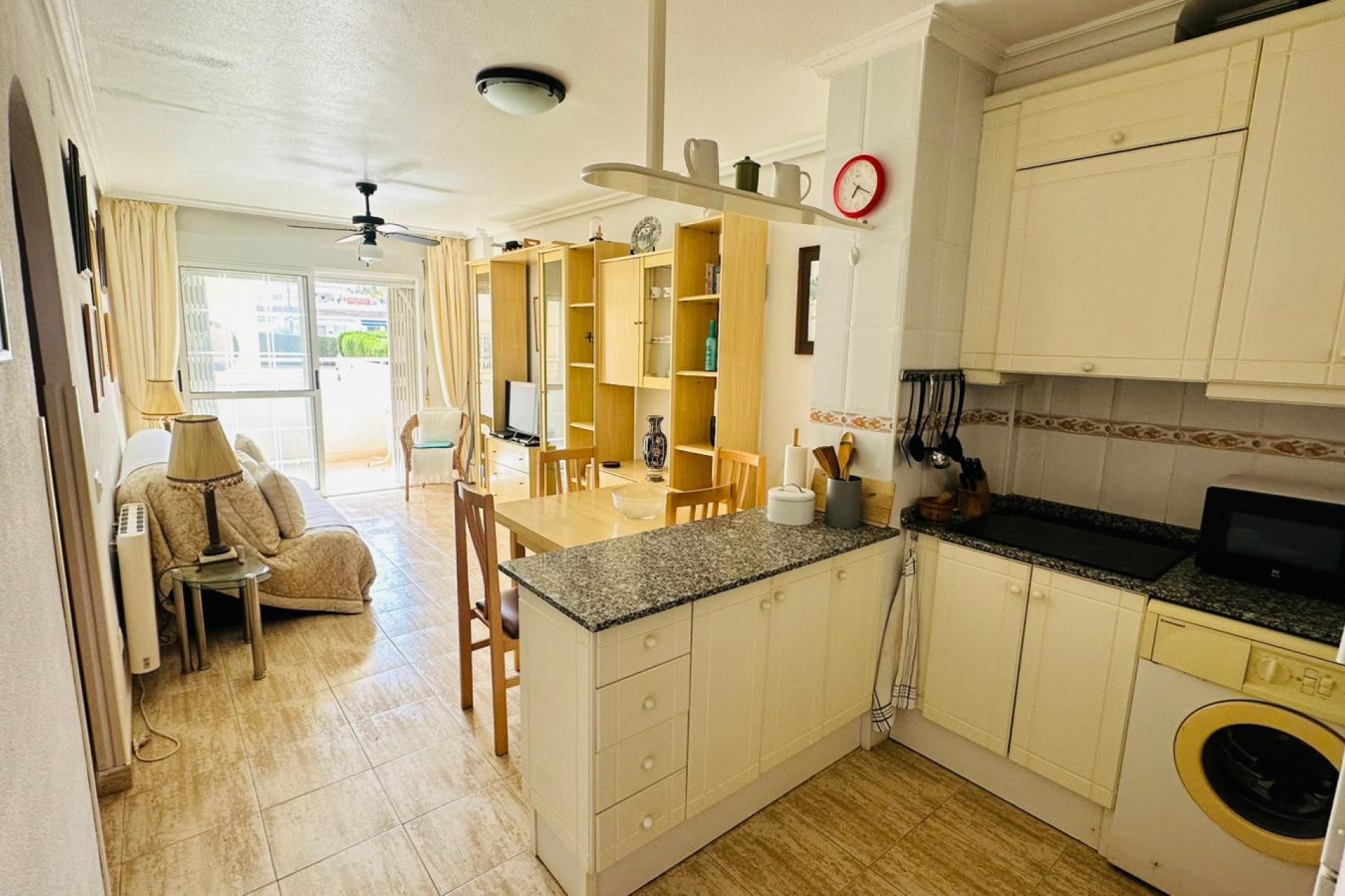 Herverkoop - Appartement -
Torrevieja - Costa Blanca