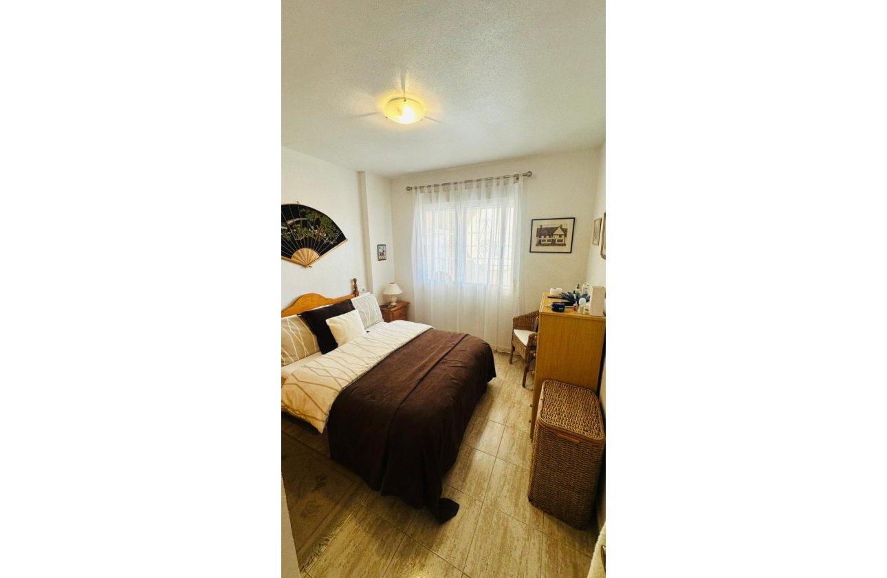 Herverkoop - Appartement -
Torrevieja - Costa Blanca