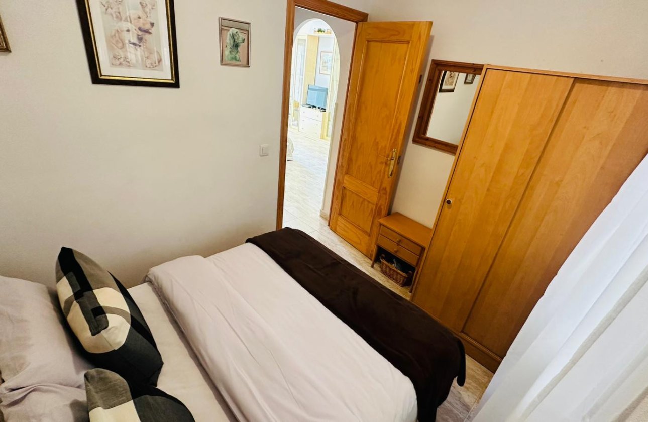 Herverkoop - Appartement -
Torrevieja - Costa Blanca