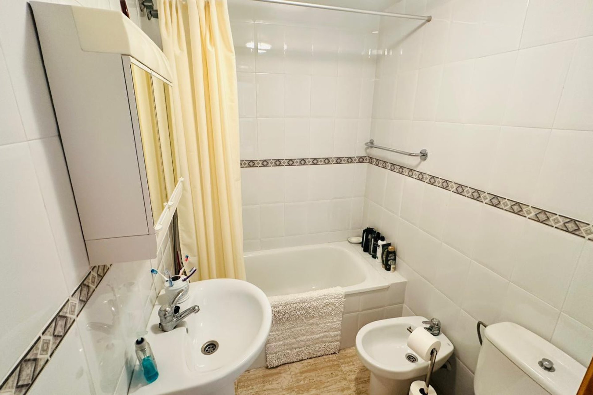 Herverkoop - Appartement -
Torrevieja - Costa Blanca