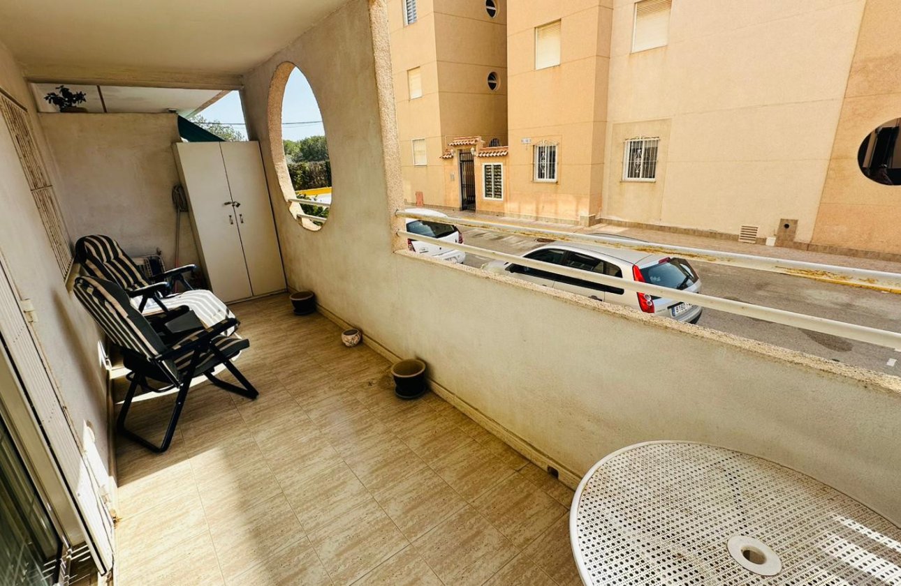 Herverkoop - Appartement -
Torrevieja - Costa Blanca