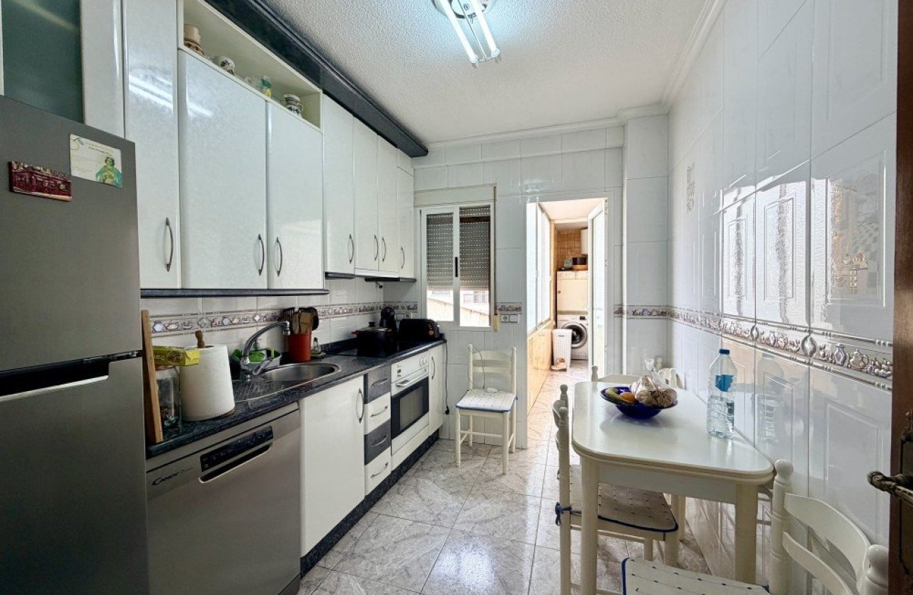 Herverkoop - Appartement -
Torrevieja - Costa Blanca