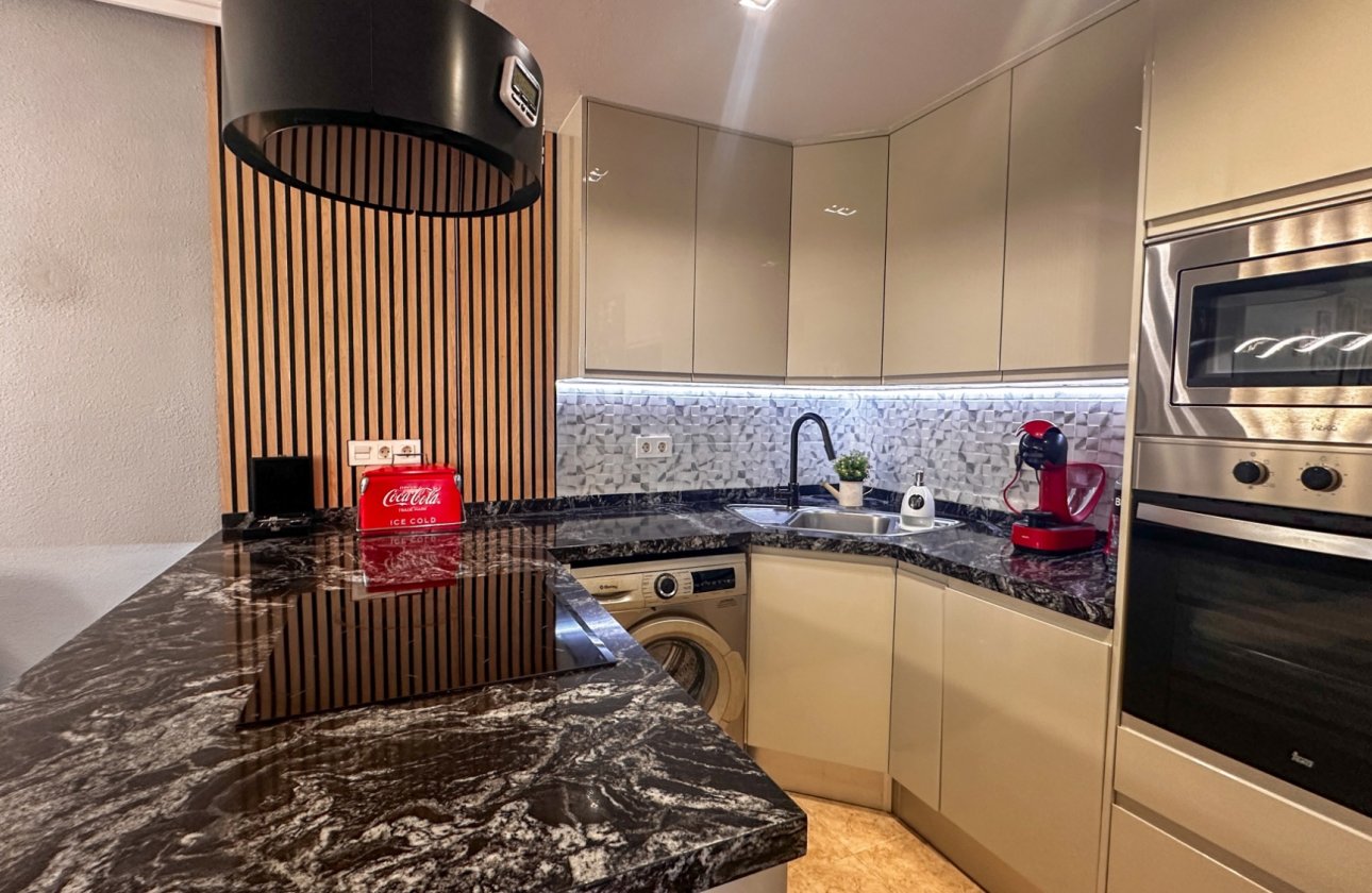 Herverkoop - Appartement -
Torrevieja - Costa Blanca