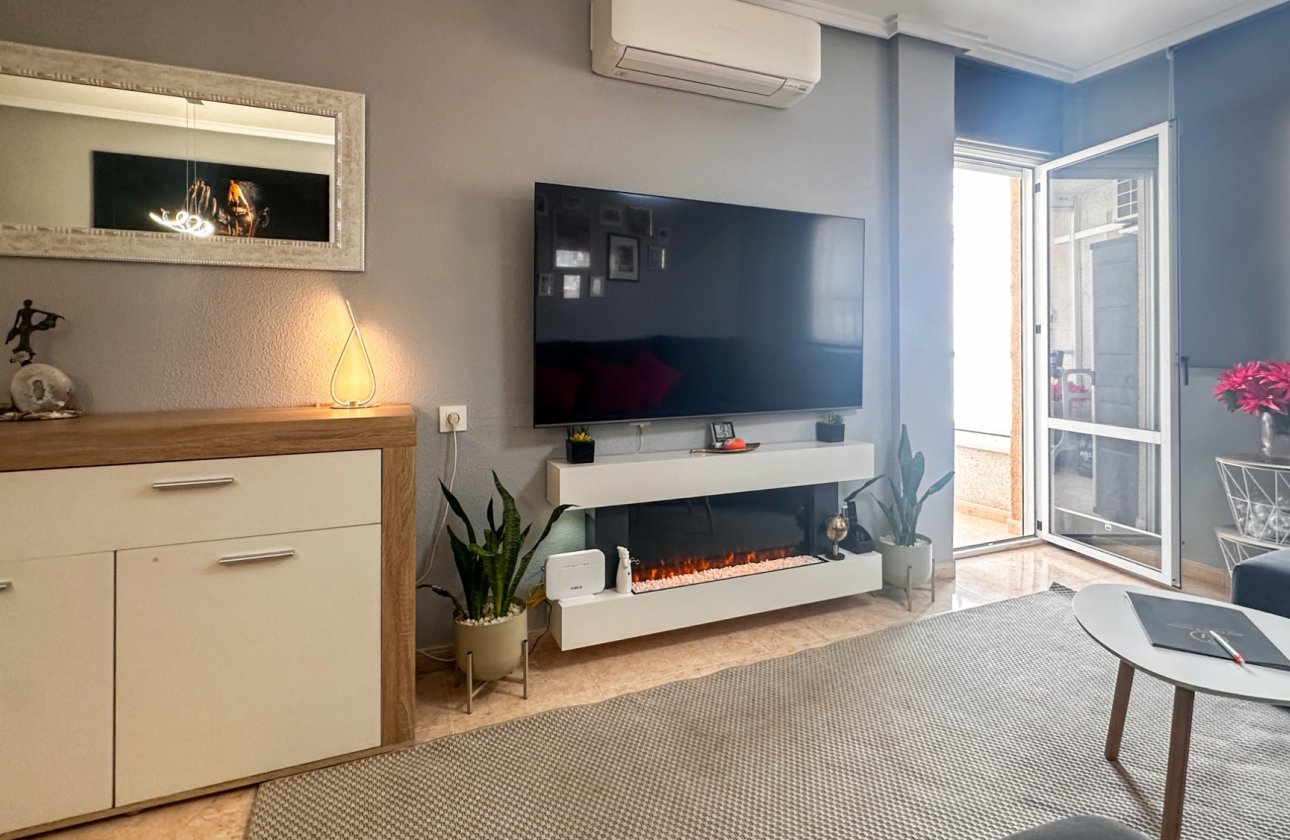 Herverkoop - Appartement -
Torrevieja - Costa Blanca