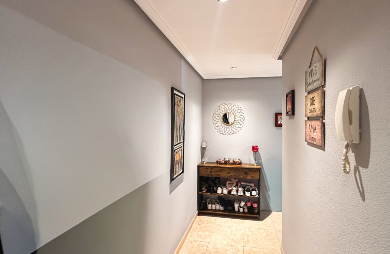 Herverkoop - Appartement -
Torrevieja - Costa Blanca