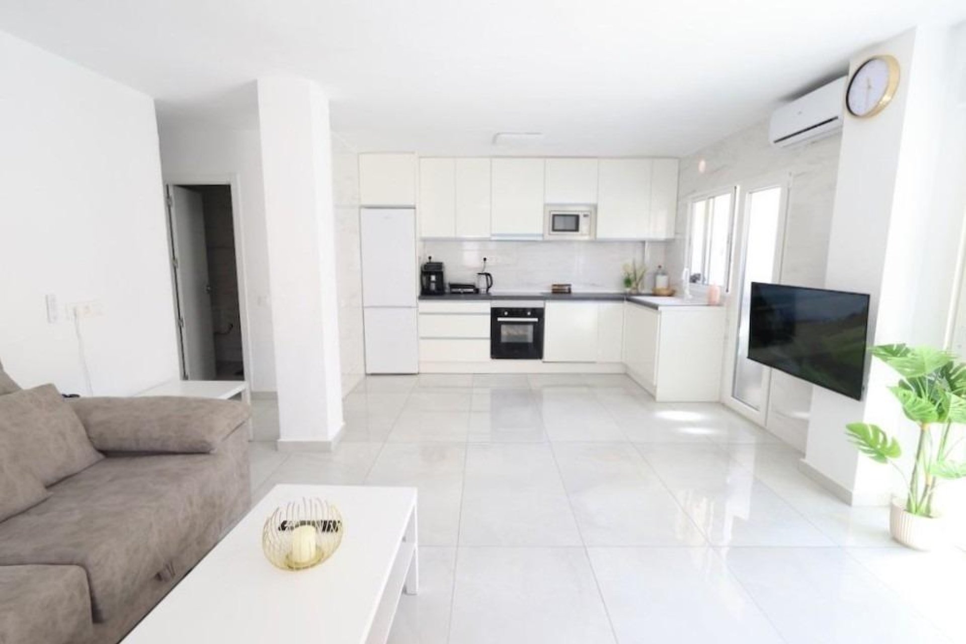 Herverkoop - Appartement -
Torrevieja - Costa Blanca
