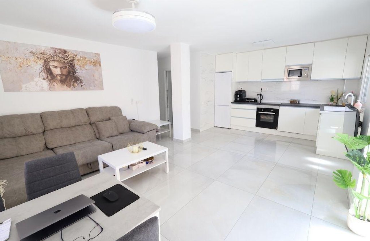 Herverkoop - Appartement -
Torrevieja - Costa Blanca