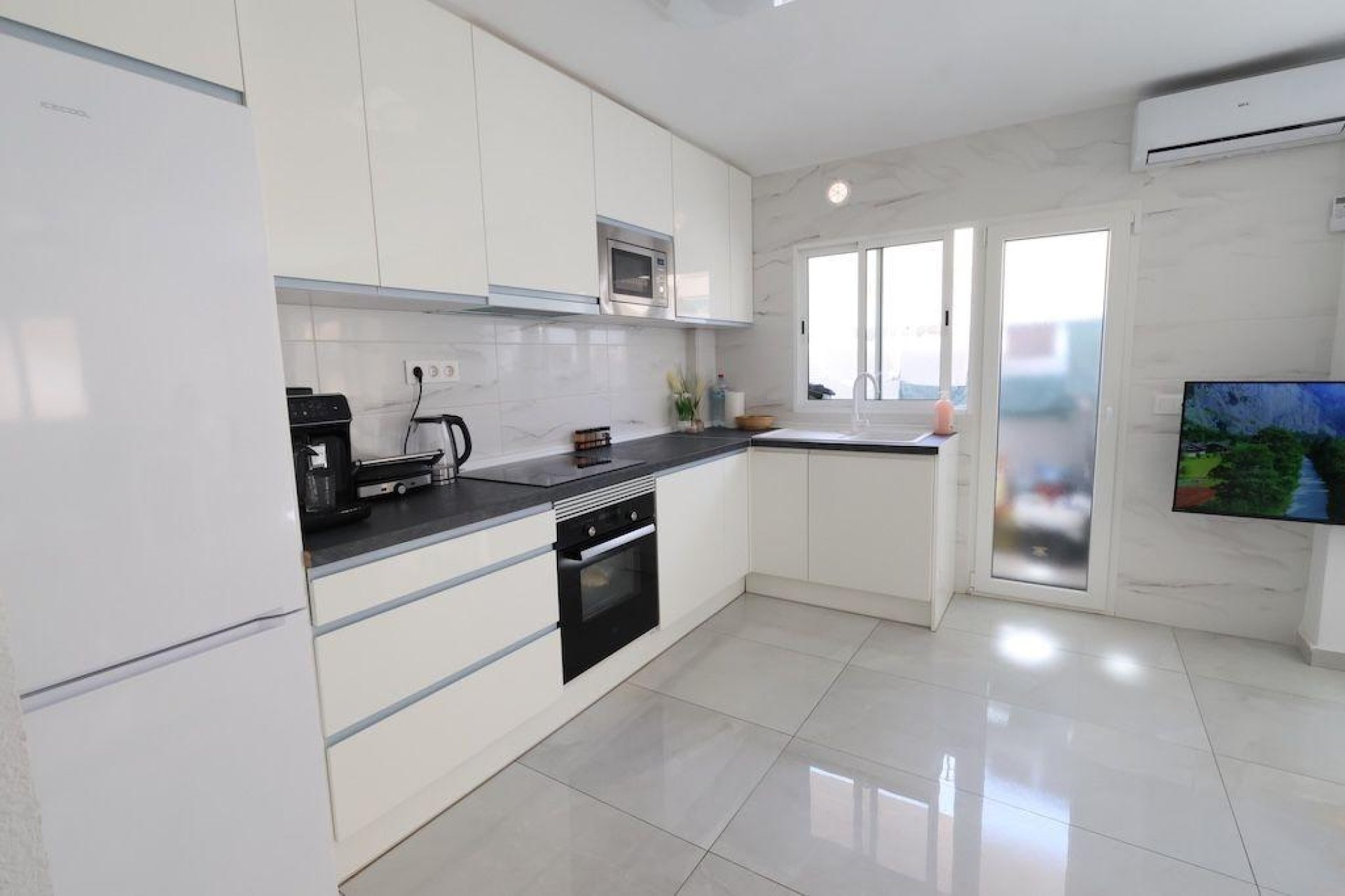 Herverkoop - Appartement -
Torrevieja - Costa Blanca