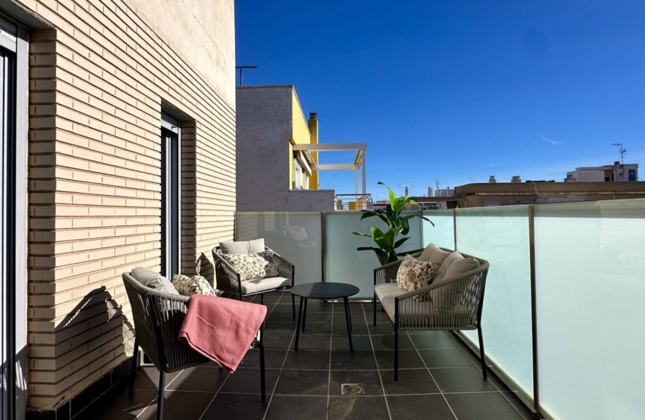 Herverkoop - Appartement -
Torrevieja - Costa Blanca
