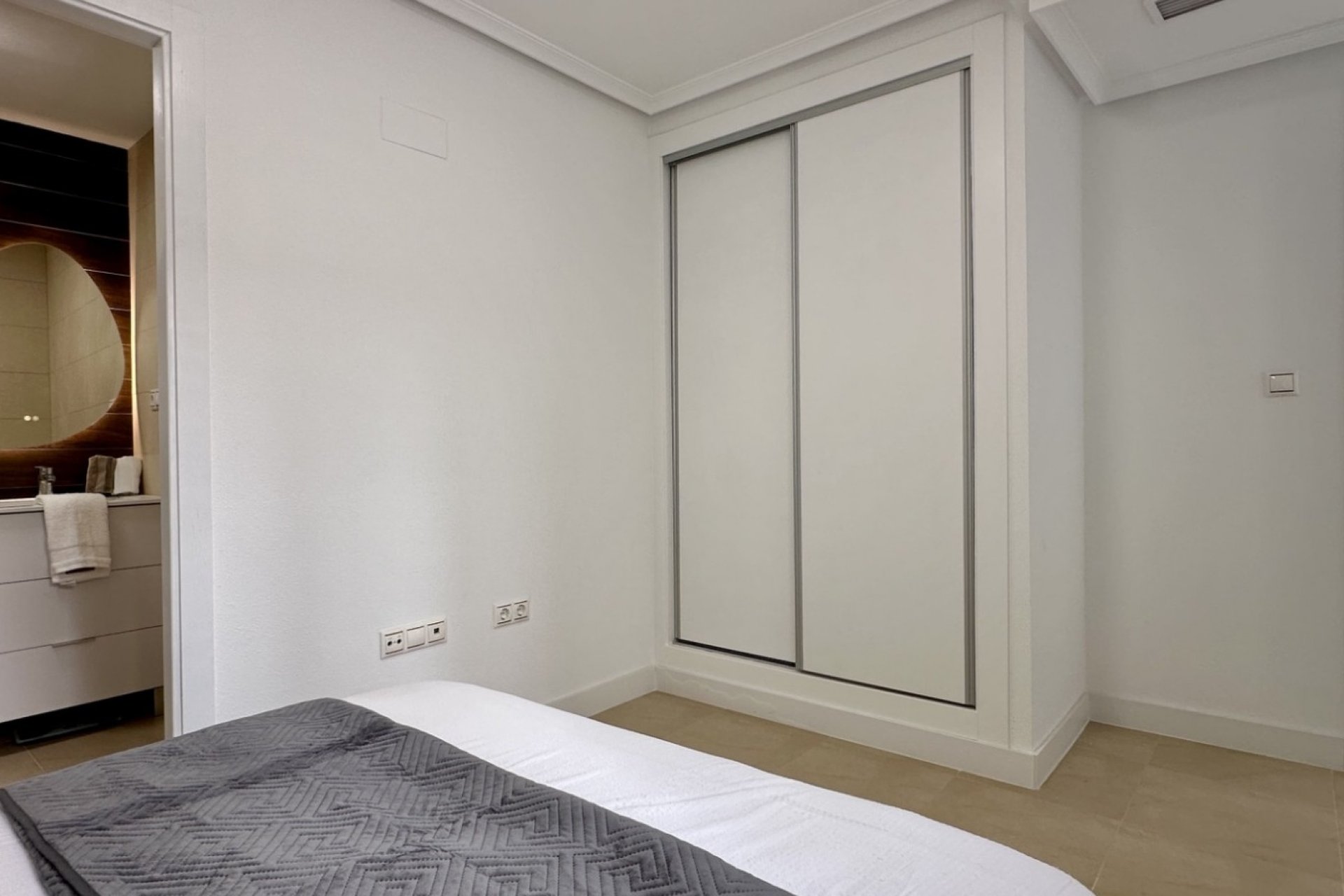 Herverkoop - Appartement -
Torrevieja - Costa Blanca