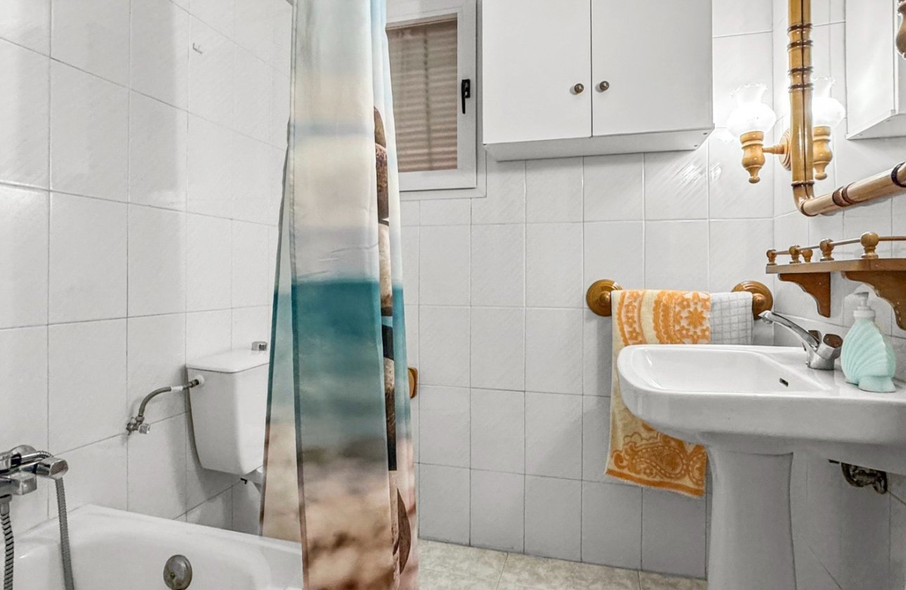 Herverkoop - Appartement -
Torrevieja - Costa Blanca