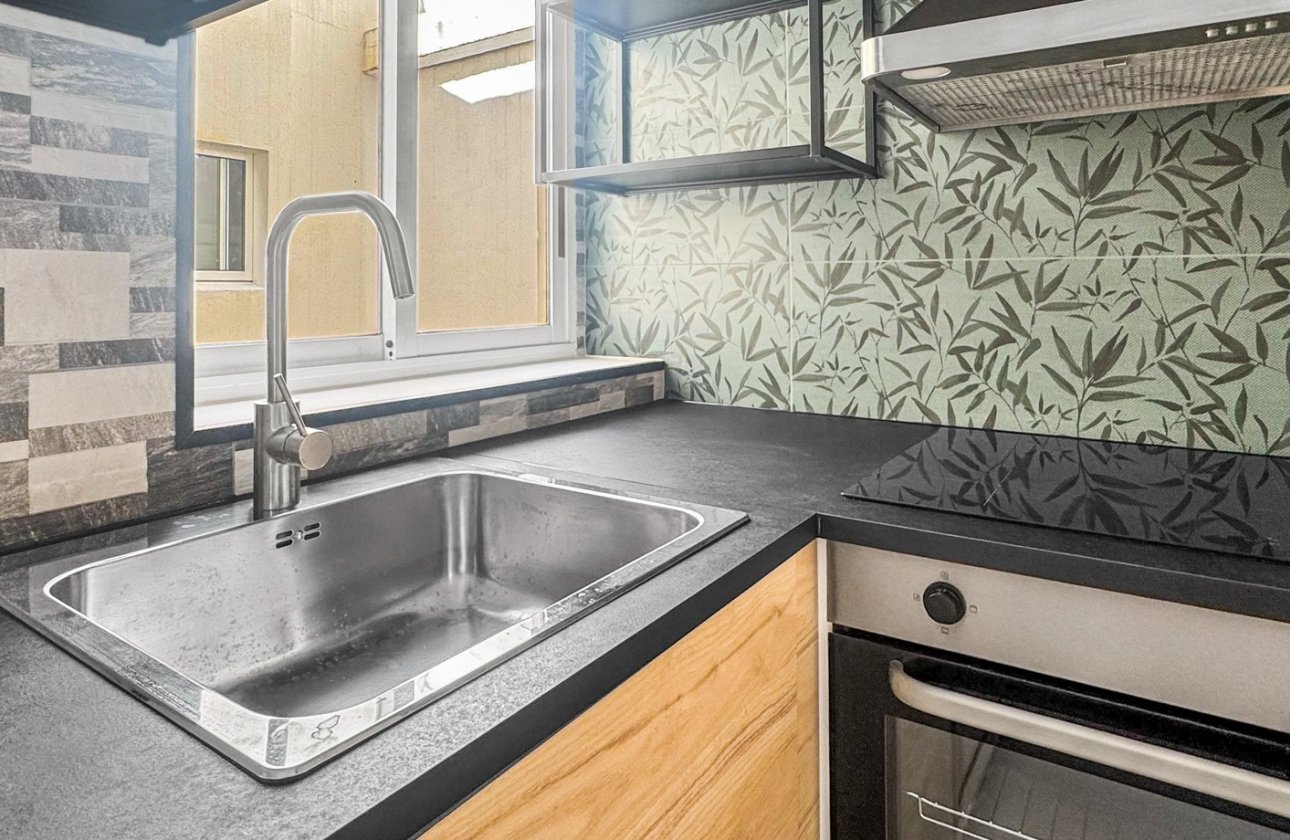 Herverkoop - Appartement -
Torrevieja - Costa Blanca
