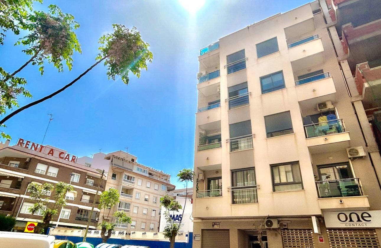 Herverkoop - Appartement -
Torrevieja - Costa Blanca