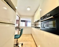 Herverkoop - Appartement -
Torrevieja - Costa Blanca